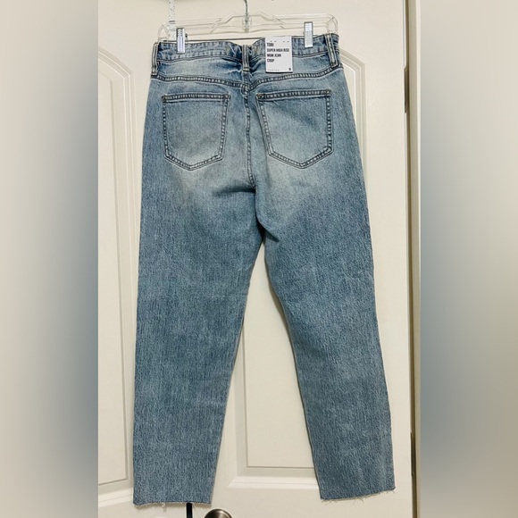 Super High Rise Mom Jean Crop - Picture 2 of 4